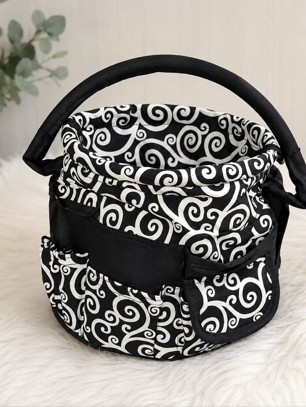 Black & White Swirl Cosmetic/Accesory Case with Top Handle
